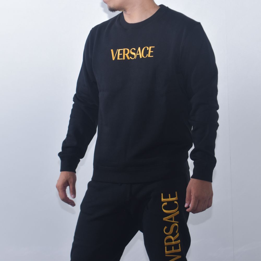 Versace 黒 スウェットセット 中古・古着通販】VERSACE (ヴェルサーチ) セットアップ