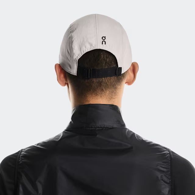 新品】On オン ランニングキャップ Performance Cap U Pearl