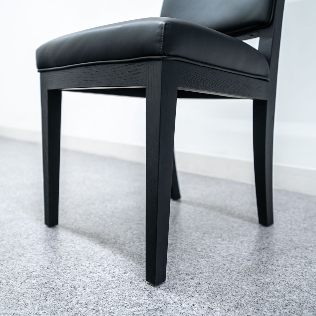 B&B Italia ダイニングチェア レザー① Maxalto Caratos - B&B Italia