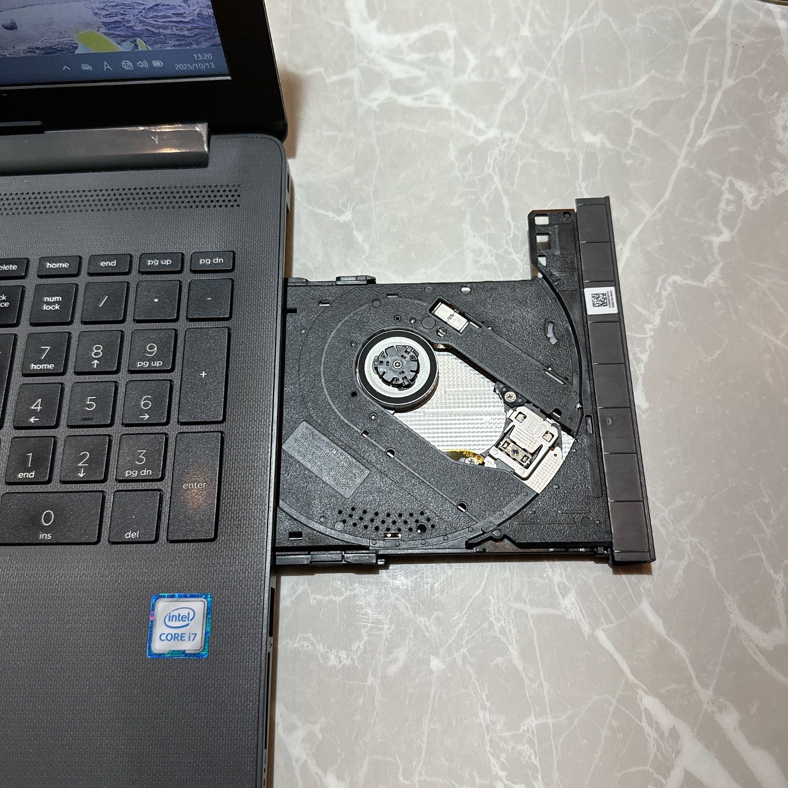 おすすめモデル HP 250 G7☘Core i7第8世代☘メモリ8GB SSD256GB フルHD☘大型ノートパソコン CHRISTIANNAURATH_COM_BR