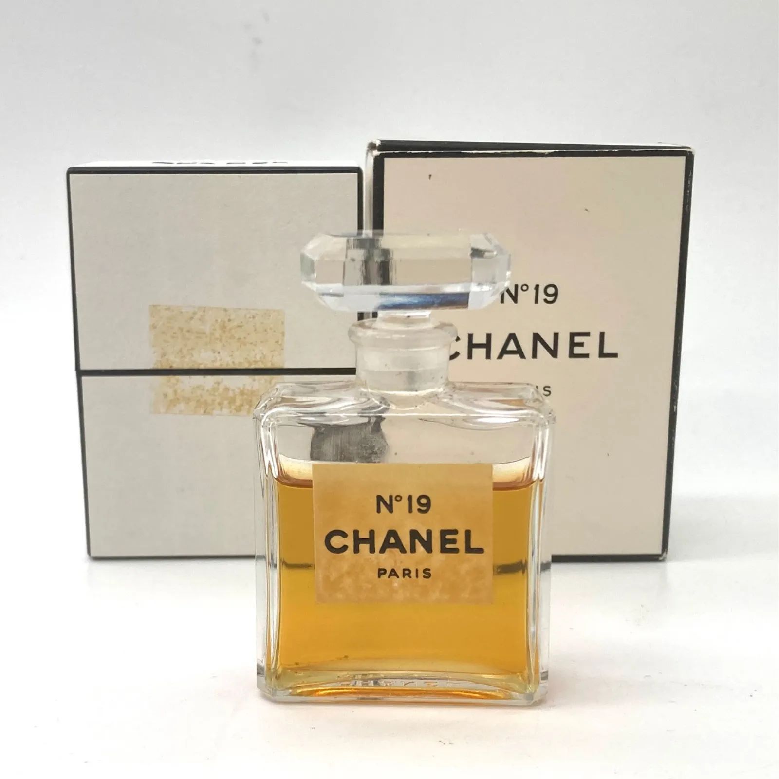 シャネル　香水　No.19/クリスタル/No.5 /アリュール/ココ　まとめ売り CHANEL - 新品 廃盤シャネルミニ香水セット 6種 No.5 No.19