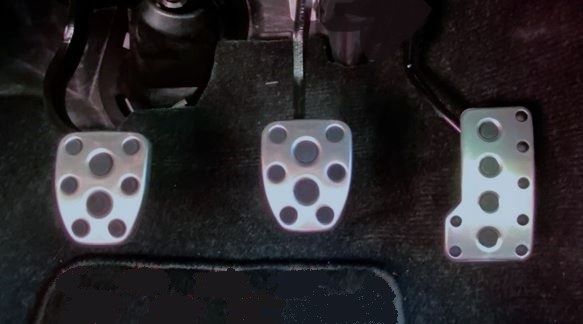 新品　LA400K コペンに☆ トヨタ純正 アルミペダル 3点　MT車用 トヨタ トヨタ純正 アルミペダルセット [M/T用] コペン LA400K