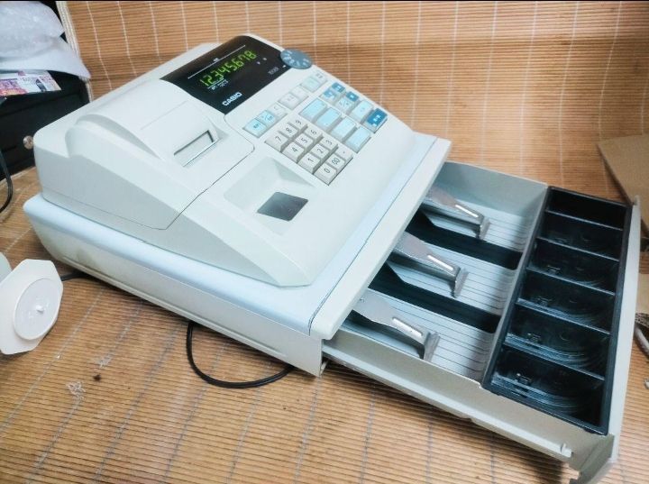 カシオレジスター　100ER　簡単便利特殊　送料込　207000 カシオレジスター 100ER 簡単便利特殊 送料込 207000 - メルカリ