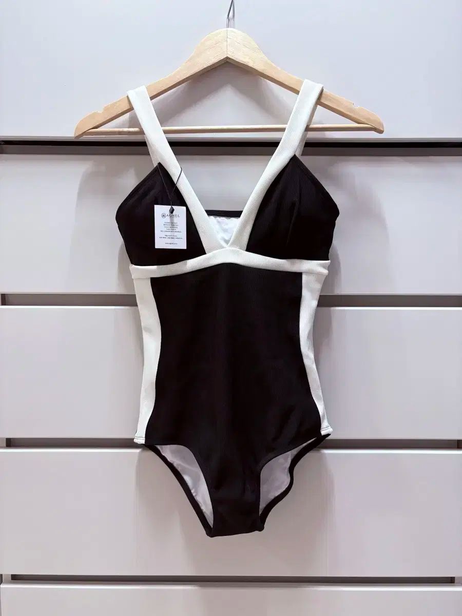 クラシック 韓国ブランド