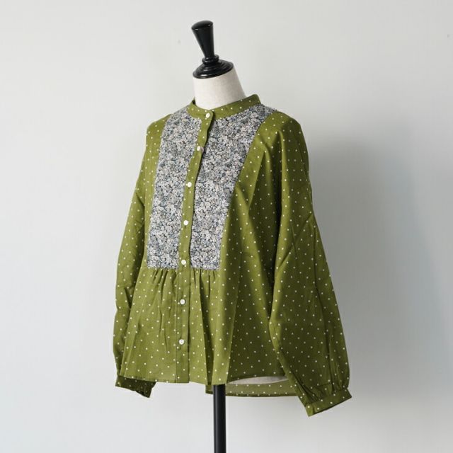 sosotto (ソソット) | LIBERTY x ドット前後ヨーク切替バンドカラーブラウス (navy / khaki) | トップス お洒落 sosotto (ソソット) | LIBERTY x ドット前後ヨーク切替バンド