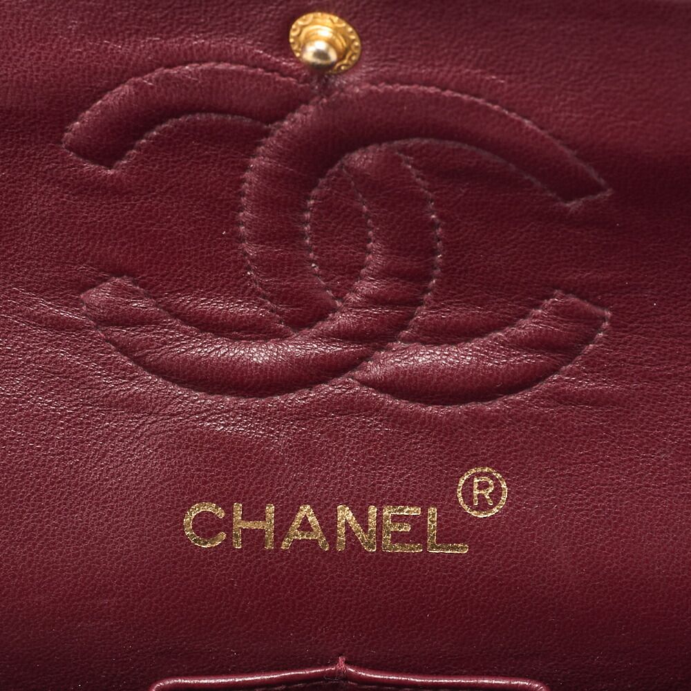 CHANEL シャネル