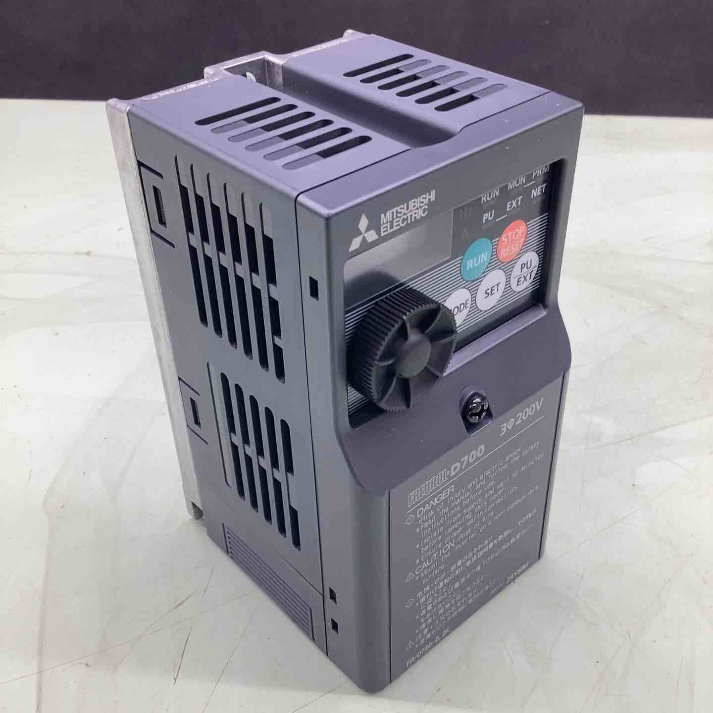 インバーター 三菱電機 [FR-D720-0.2K] 5台セット】三菱電機