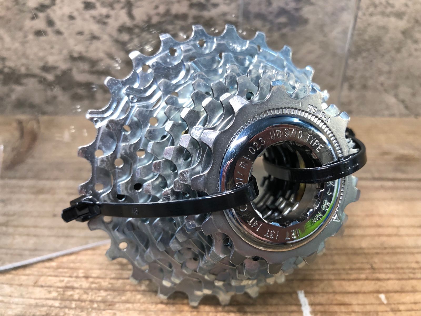 IT894 カンパニョーロ CAMPAGNOLO スプロケット 10S 13-26