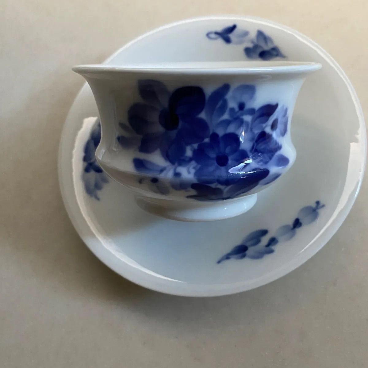 ロイヤルコペンハーゲンブルーフラワーアンティーク②1個 人気