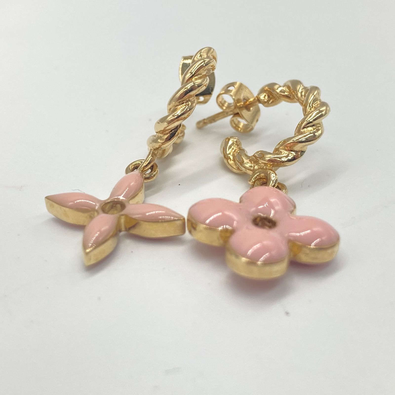 Louis Vuitton ブークルドレイユ スウィート モノグラム ピアス