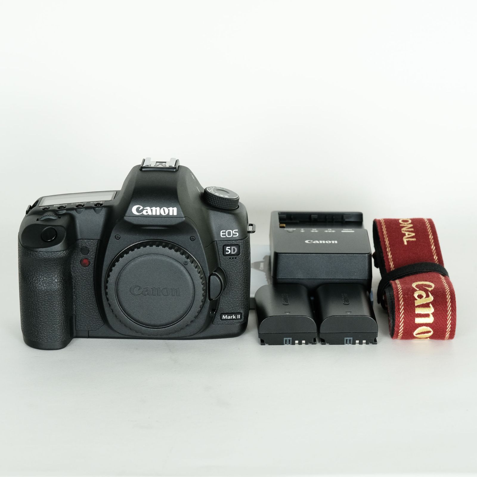 ジャンクCanon EOS 5D mark2 本体とバッテリーセット