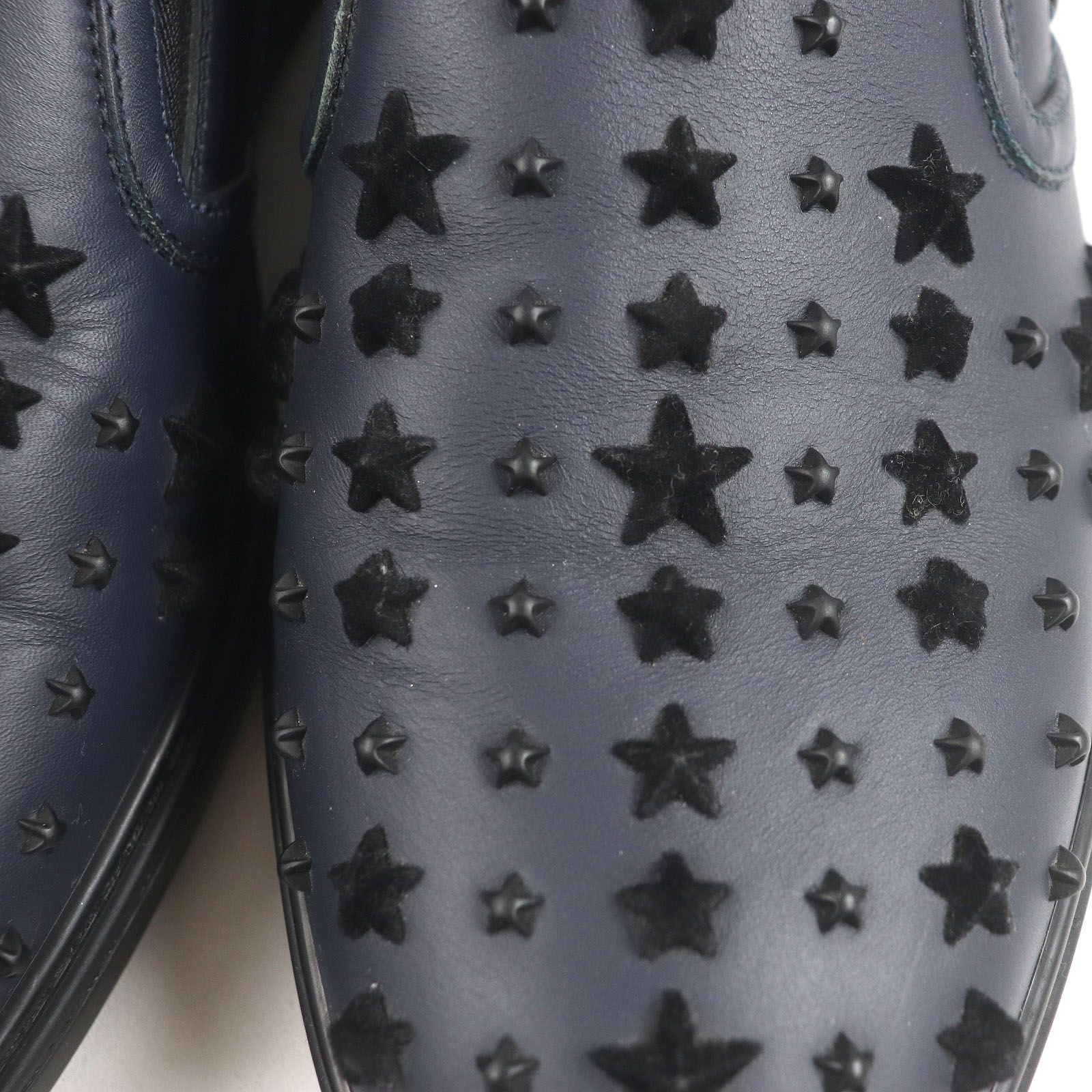 ドンドン見直し JIMMY CHOO ジミーチュウ レザー スターベロアスタッズ ローカットスニーカー スリッポン ダークネイビー 43 イタリア製 メンズ