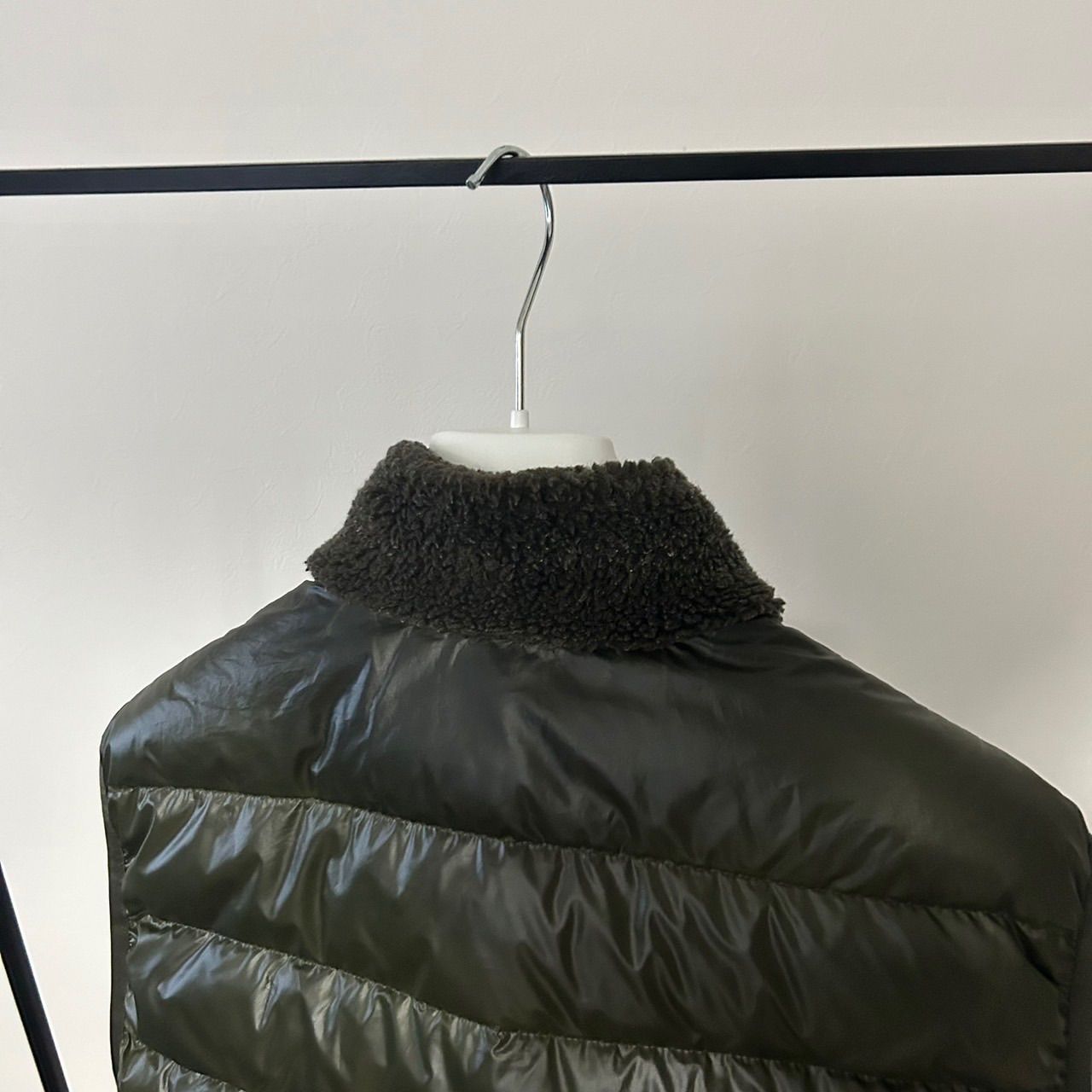 モンクレールダウンベスト　カーキ　サイズ0 モンクレール ダウンベスト MONCLER☆カーキ☆サイズ0 2023