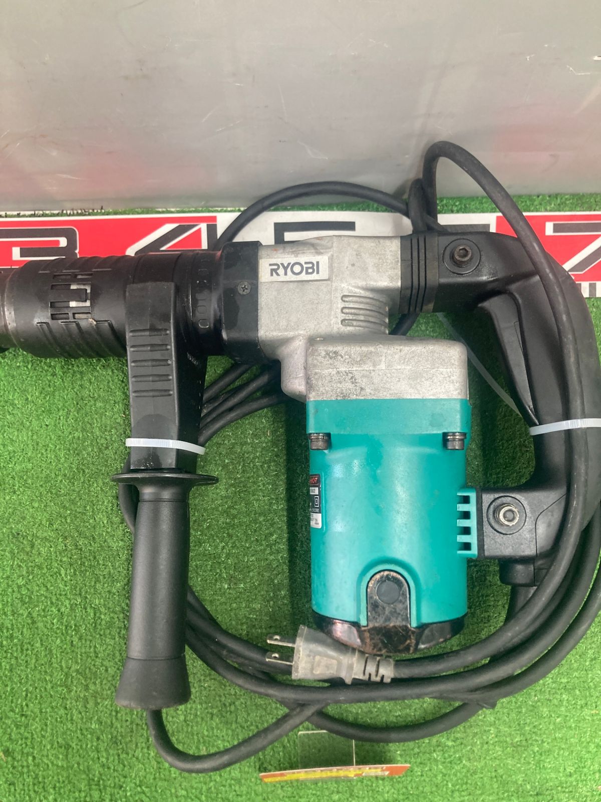 値下中(新品未使用)  RYOBI コンクリートハンマ CH-462 リョービ RYOBI プロ用品 コンクリートハンマ CH-462（ケース