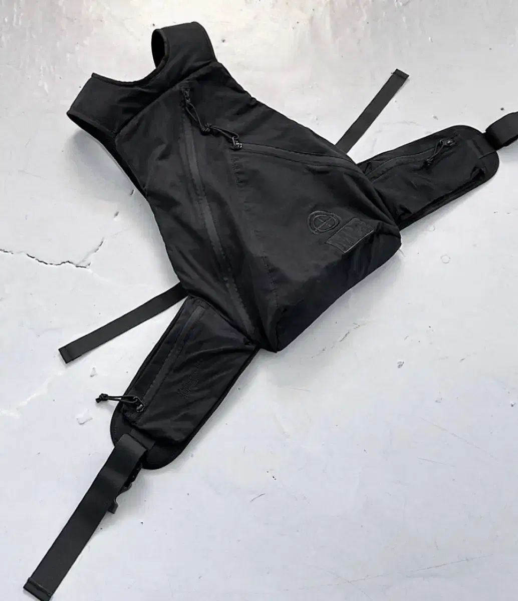 プラスチック プロダクト バックパック mpa チェストベルト バッグ