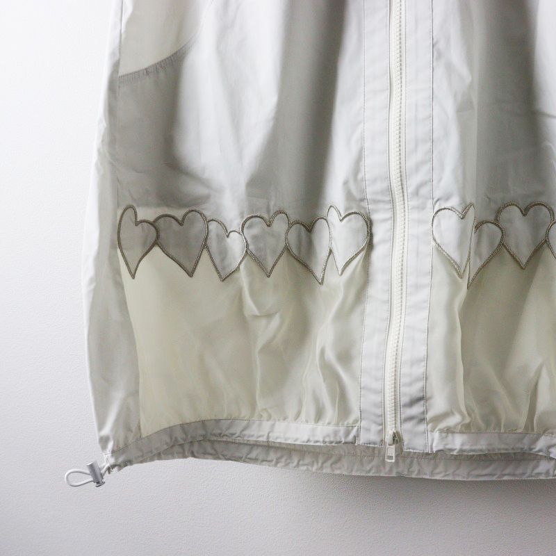 人格 ♥ アルベロベロ オレボレブラ ALBEROBELLO OLLEBOREBLA ぶたさん刺繍ワッペンフードロングベスト M｜アイボリー 2400014568424 ☆全店送料無料☆! 