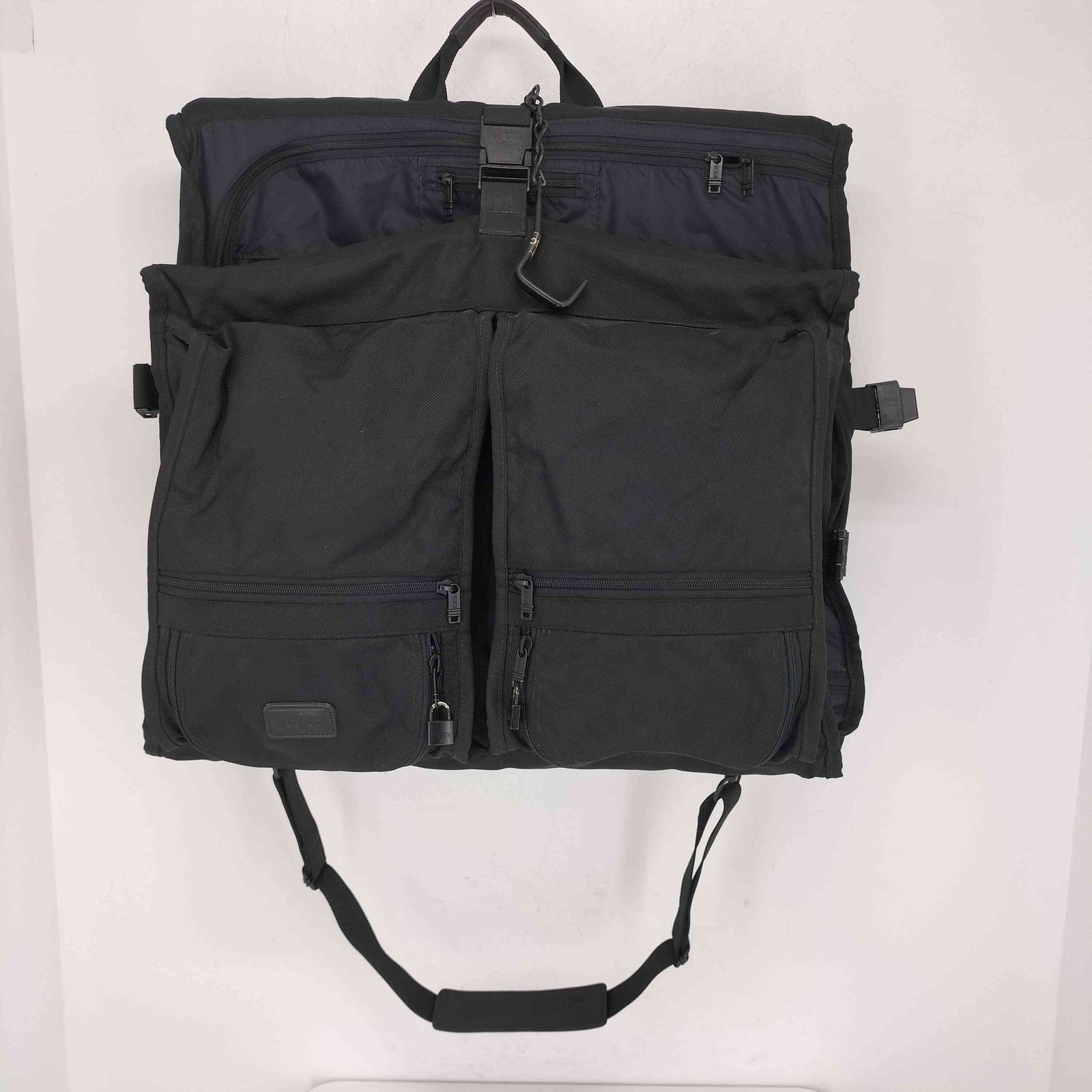 トゥミ TUMI ガーメントバッグ スーツケーストラベルバッグ メンズ