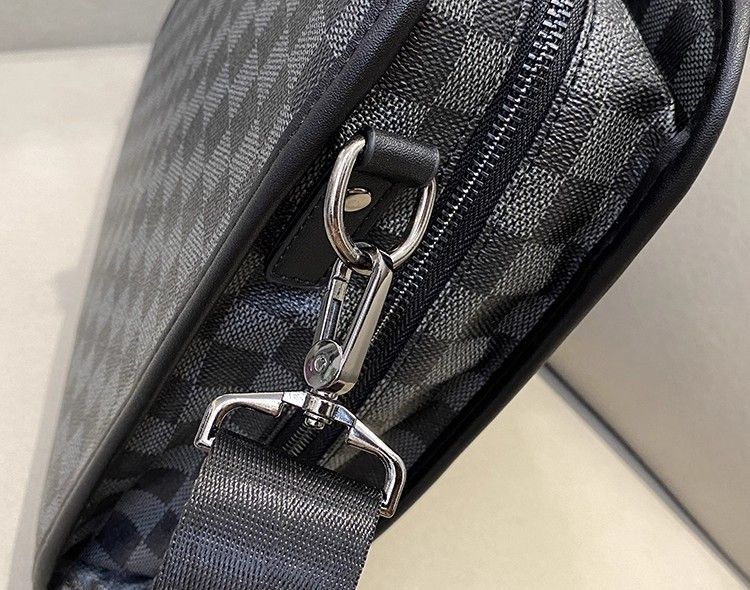 ショルダーバッグ