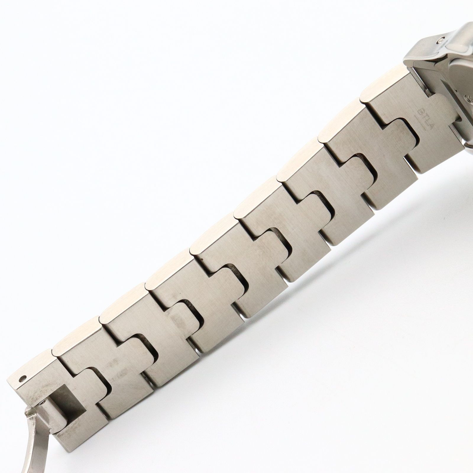 W20056D6 シルバー