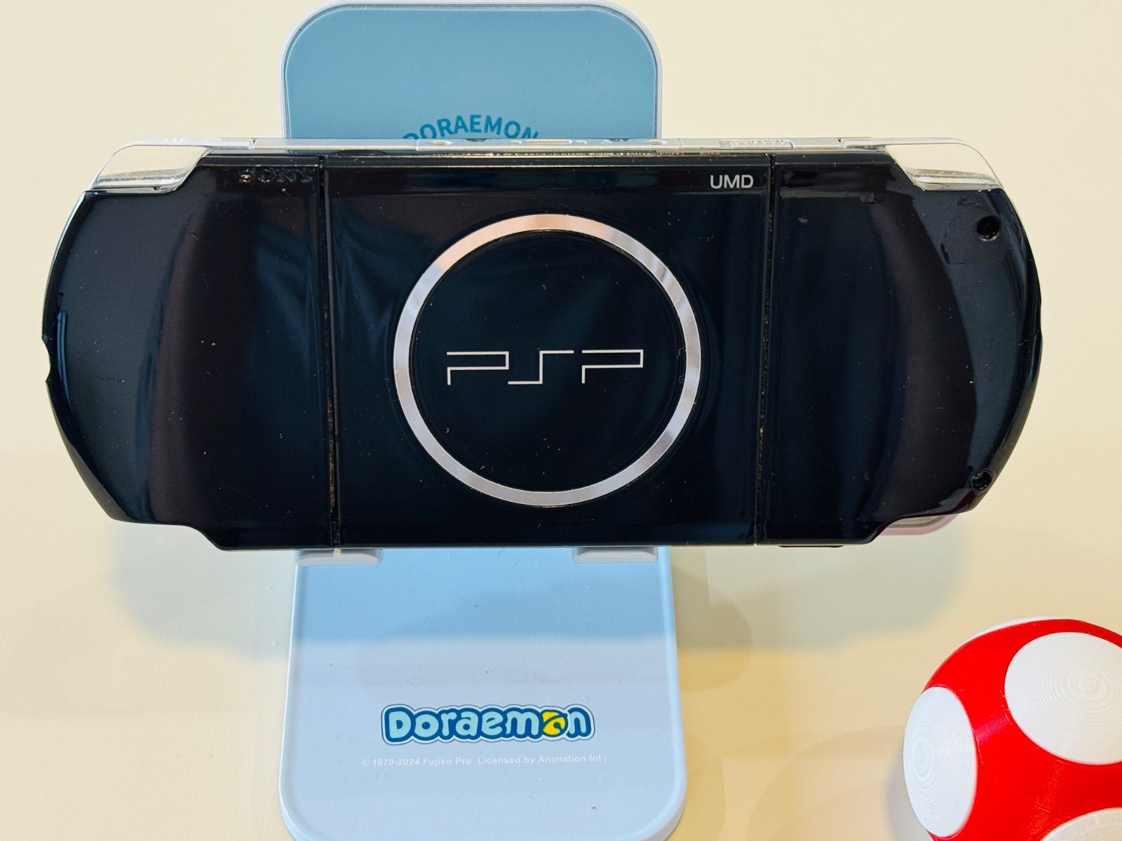 SONY PSP-3000 ブラック 本体のみ 全機能動作品 傷有 電池カバー不良 UP786_INFO