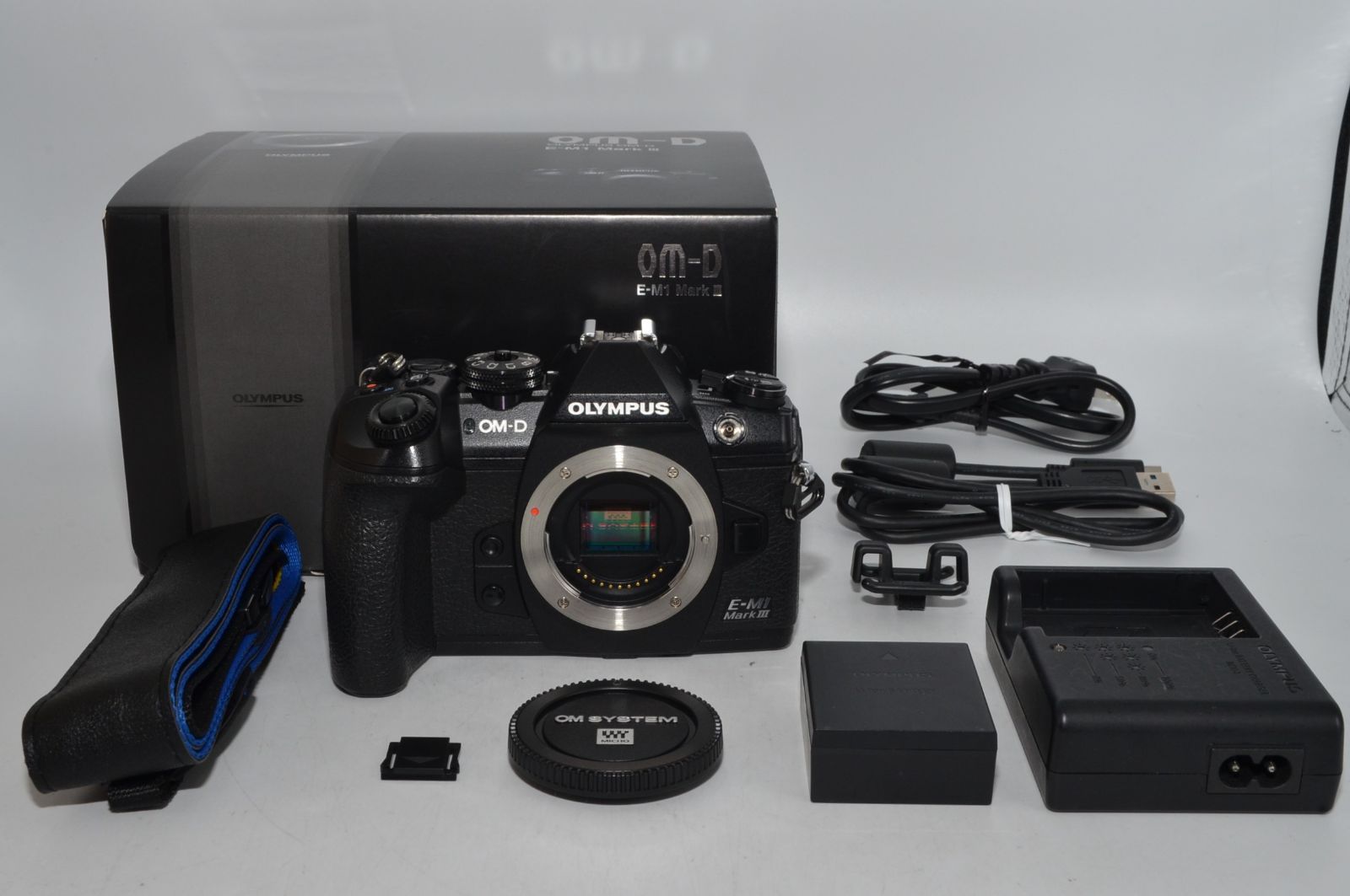 250878 OLYMPUS ミラーレス一眼カメラ OM-D E-M1 Mark Ⅲ ボディー ブラック