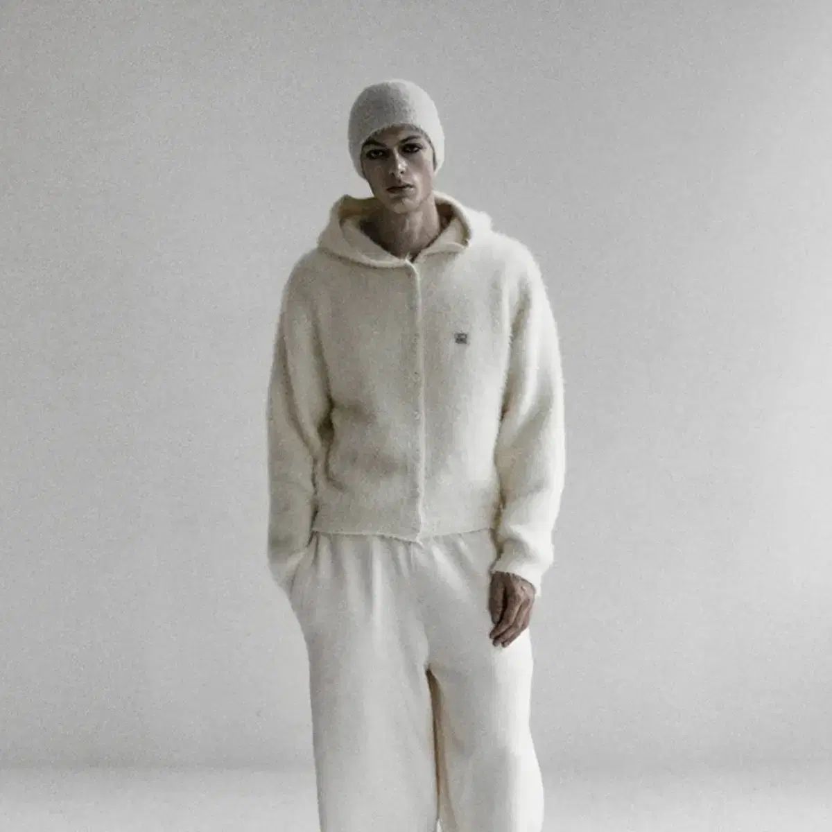 バッドブラッド BS モヘア フード カーディガン