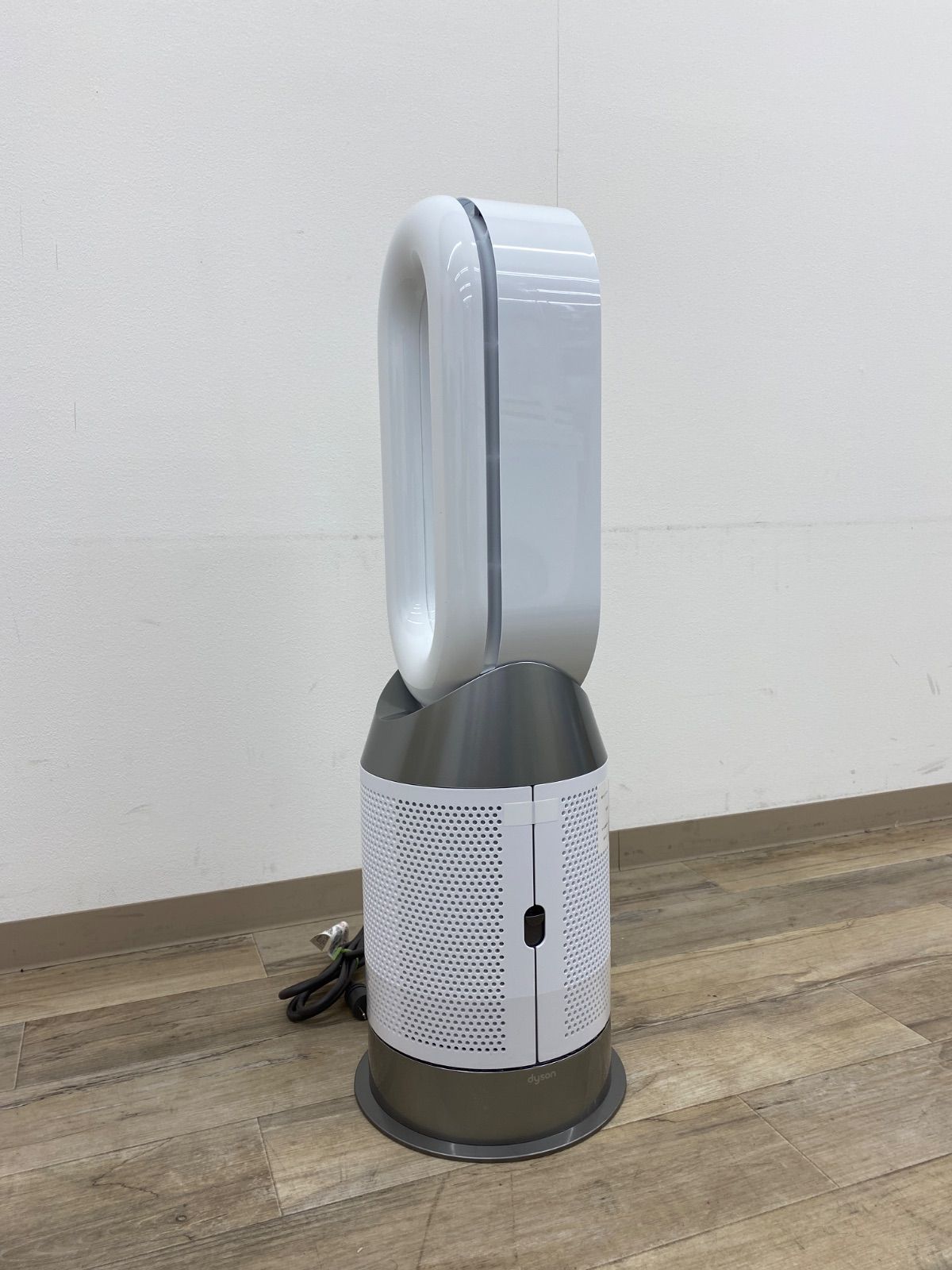 ファンヒーター-ファン