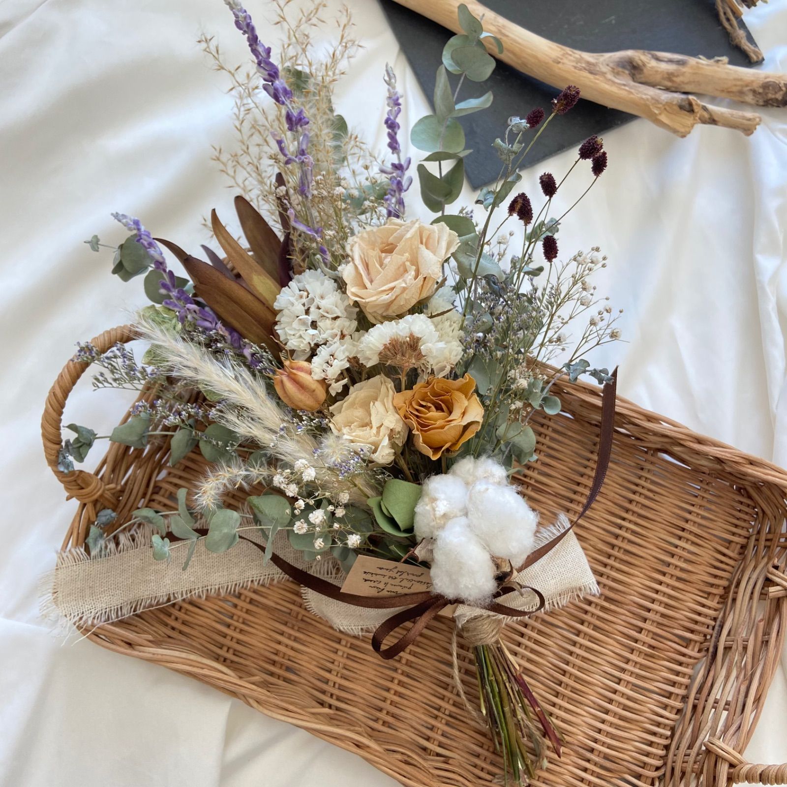 リューカデンドロンのシャビーなスワッグリース　カワラハハコ　ドライフラワー リューカデンドロンのシャビーなスワッグリース カワラハハコ ドライ