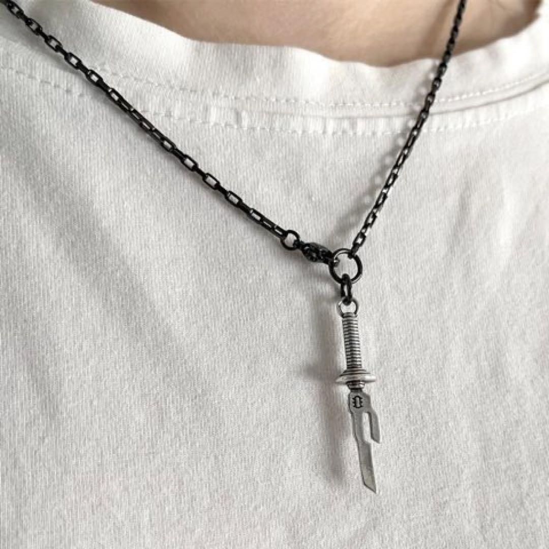 呪術廻戦 天逆鉾 ネックレス 伏黒甚爾 呪具 - メルカリ