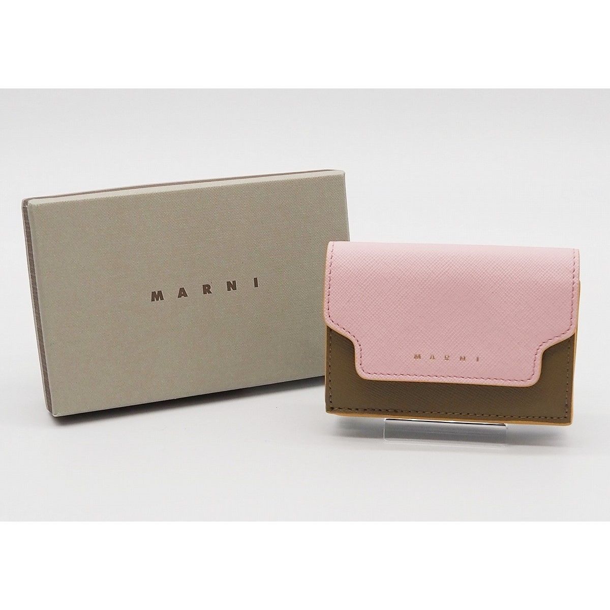 中古】MARNI マルニ サフィアーノレザー シンダーローズ カーキ