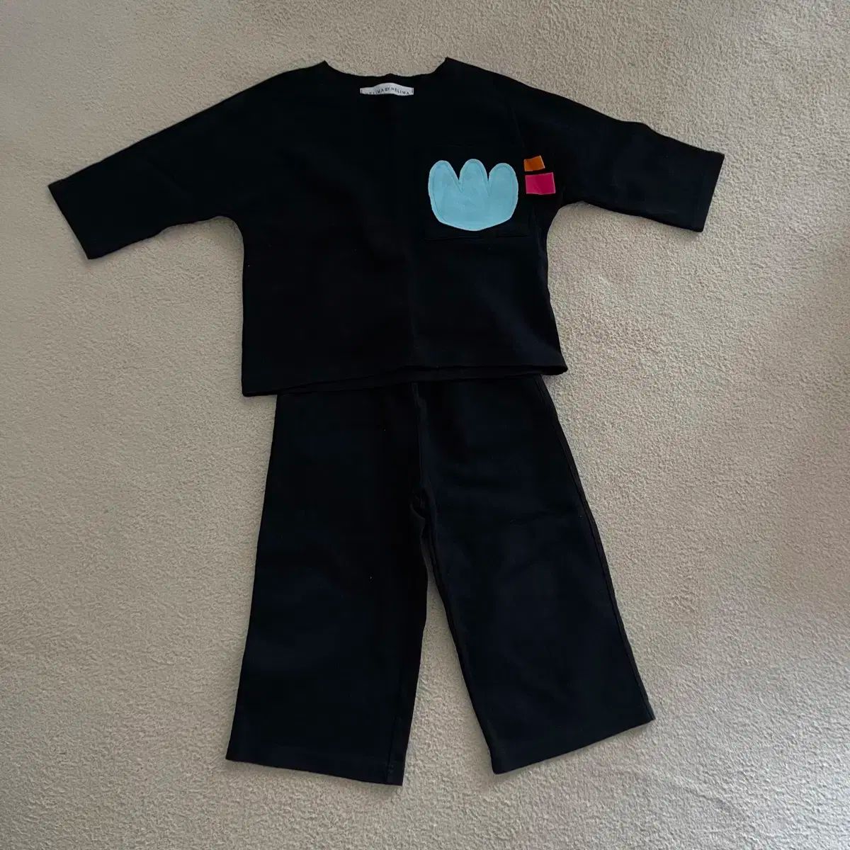 【雷市場（ポンジャン）商品韓国直送】 ヘリマ 110 サイズ トップスとボトムスの服