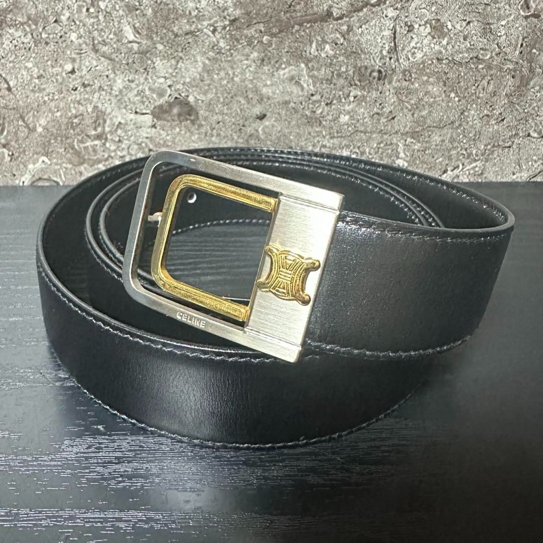 CELINE（セリーヌ）のヴィンテージ レザーベルト　ゴールド　トリオンフ CELINE セリーヌ ベルト ブラック ゴールド トリオンフ レザー