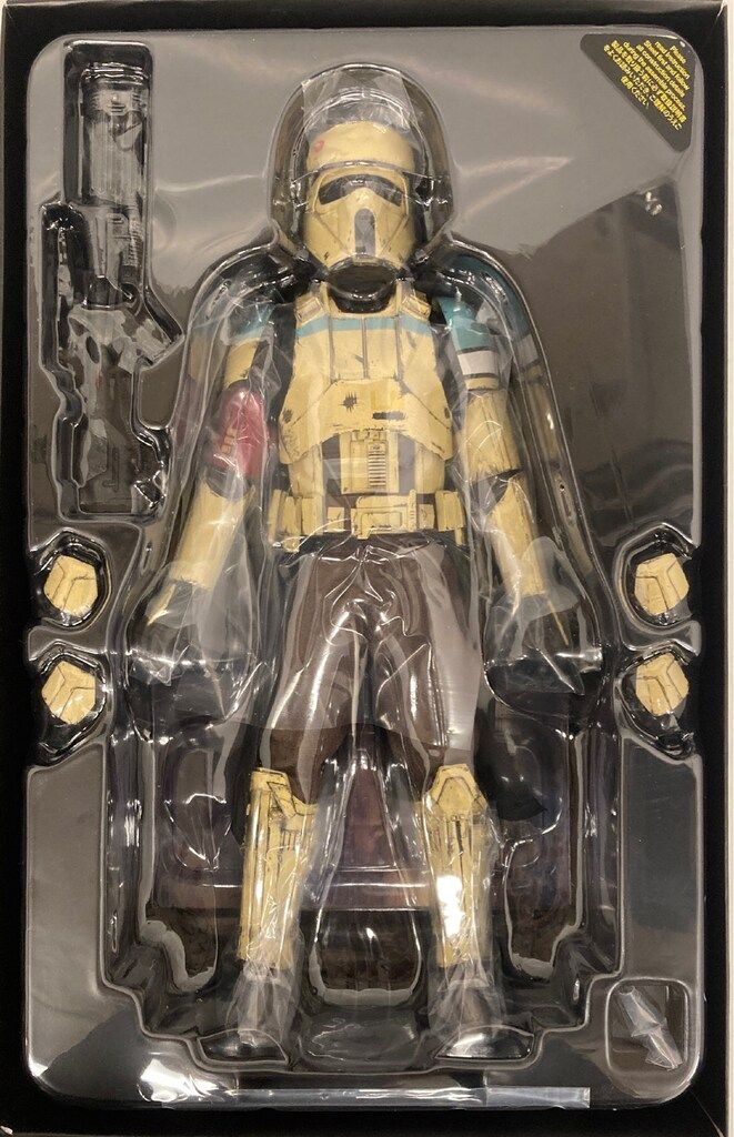 ♠ HOTTOYS
