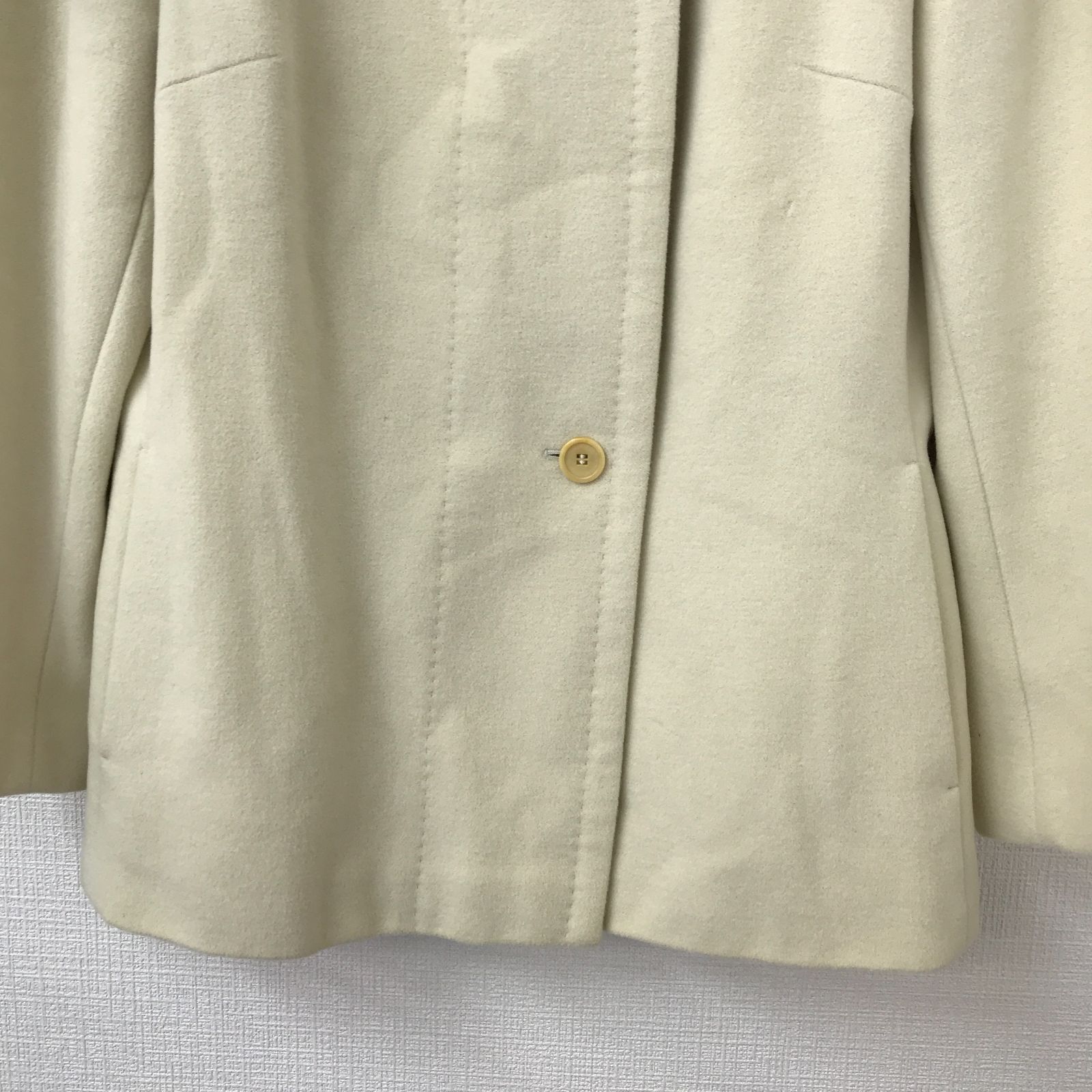 ◇ 23区 ニジュウサンク アンゴラ ＆ ウール ラビット ファー ショートコート (ファーなし) オフホワイト 44サイズ - メルカリ