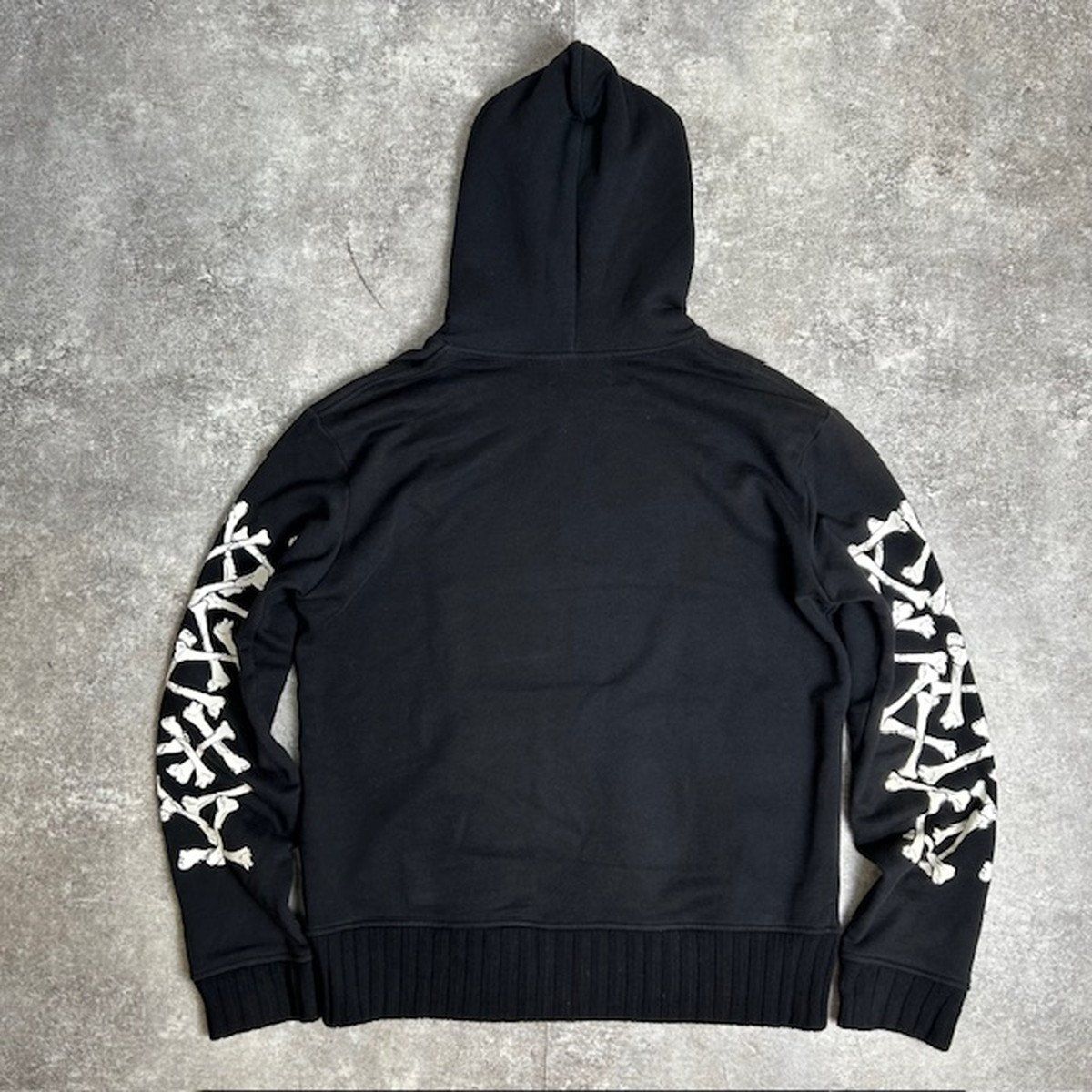 AMIRI アミリ Amiri Bones Los Angeles クロスボーン プル
