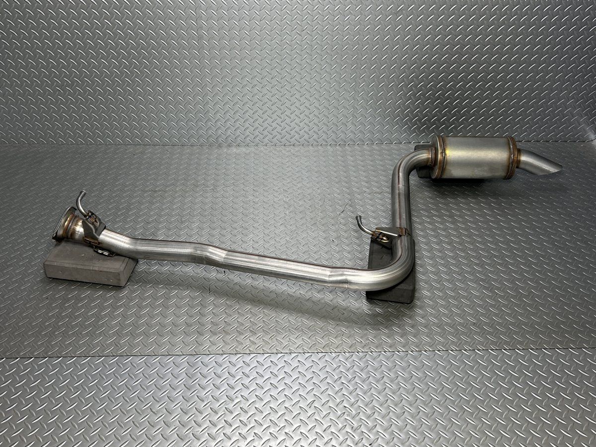 新型アルファード ・ヴェルフアイヤーの純正リアマフラー 新型アルファード 純正マフラー 開発予想CGを入手!! 新型アルファード