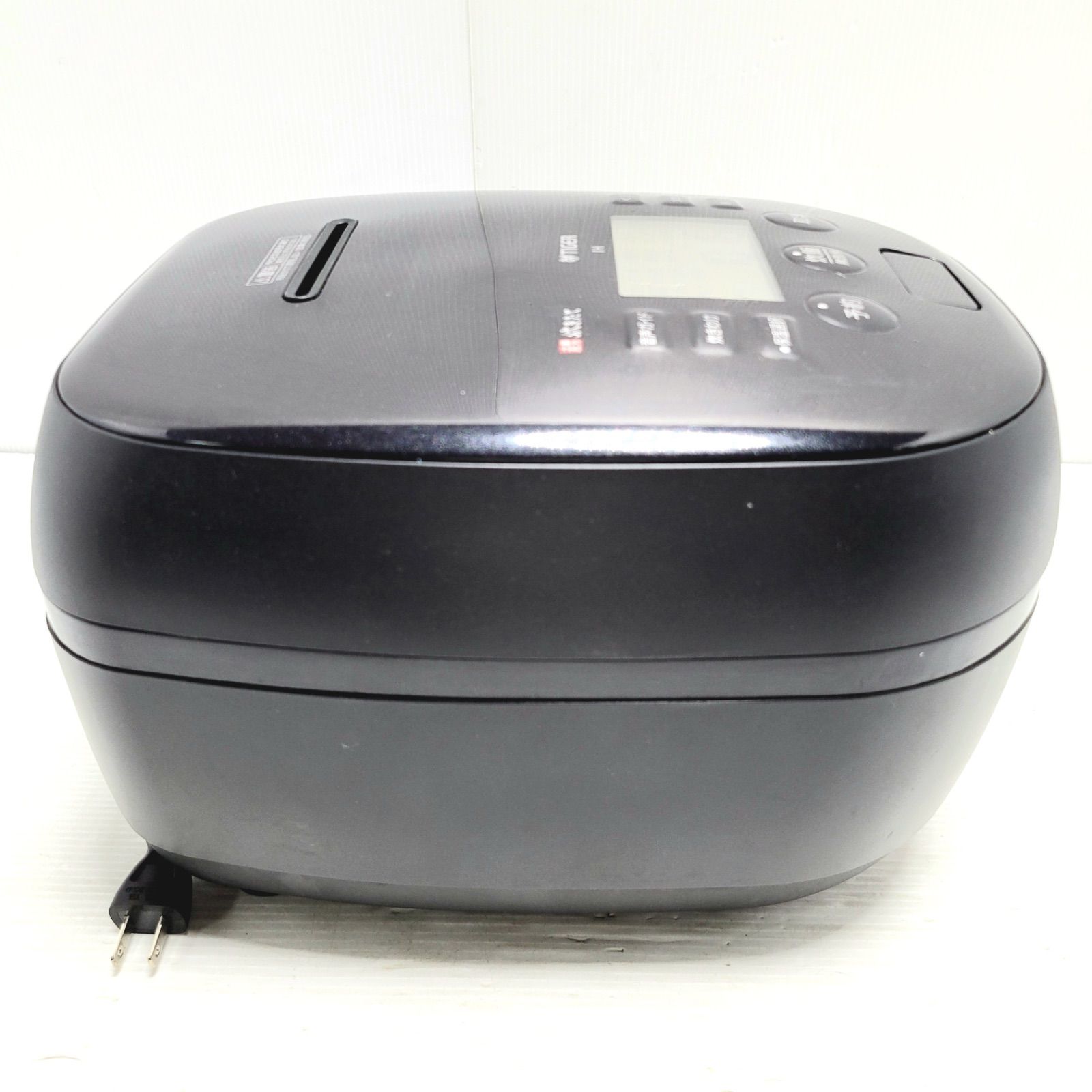 タイガー魔法瓶 炊飯器 5.5合 ご泡火炊き マットブラックJPH-J10NKM 22年製 WWW_KANDAIZUMI_COM