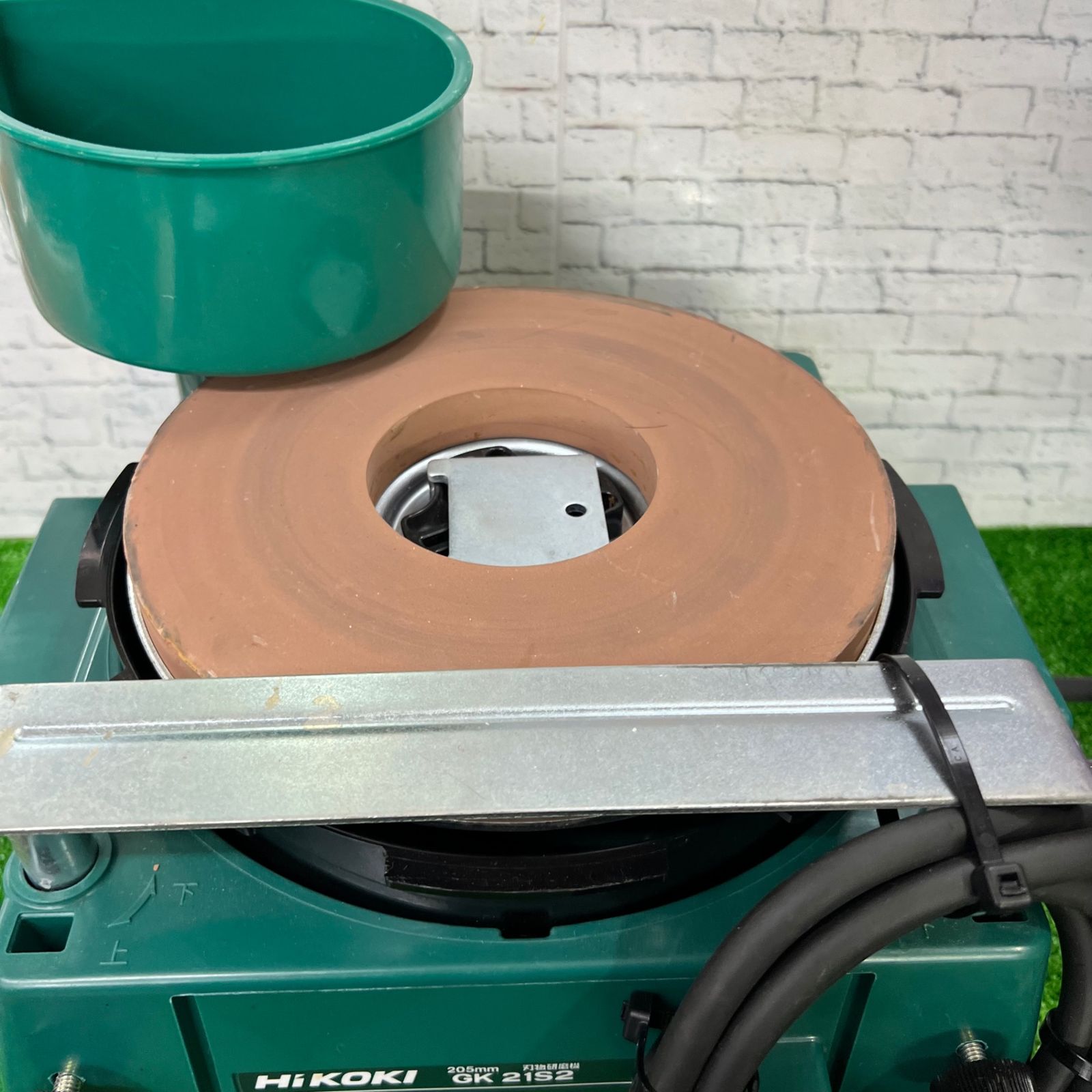 〇日立工機 刃物研磨機 砥石径205mm AC100V 家庭用刃物研磨用