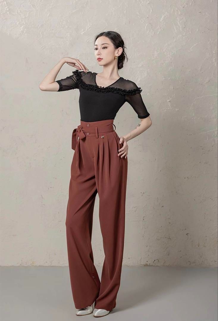 ♥ 裾のボタンで2wayに使える めパンツ ダンス練習着♪ WWW_OLIVIERBERNSTEIN_COM