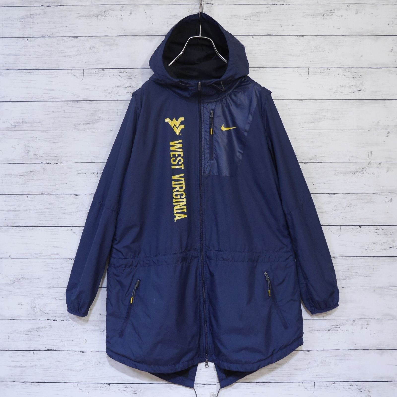 NIKE ナイキ ナイロンジャケット WEST VIRGINIA ウェストバージニア 
