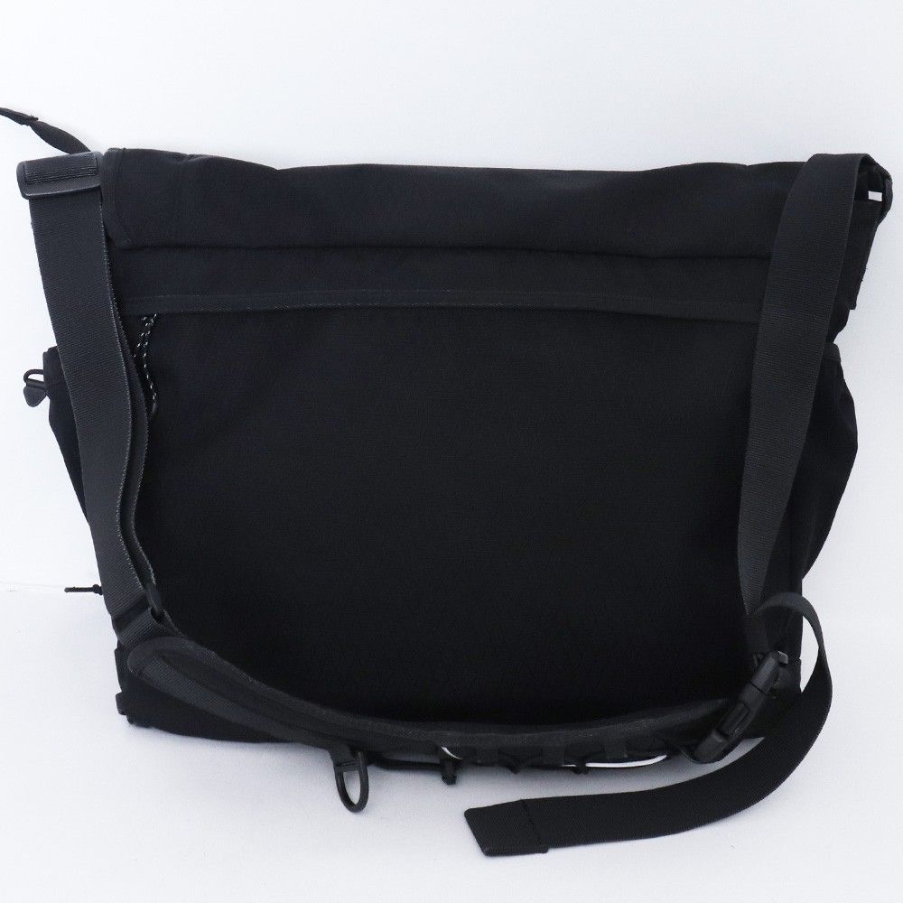 PALACE Cordura Y-Rip Despatch ショルダーバッグ ブラック - メルカリ