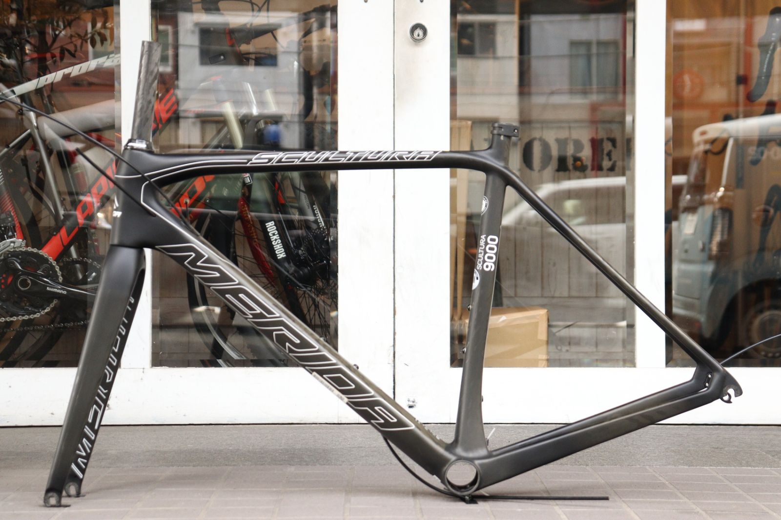 フレームセット 横浜店