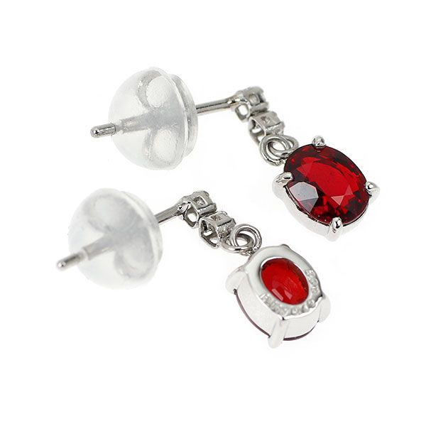 ダイヤモンド ピアス