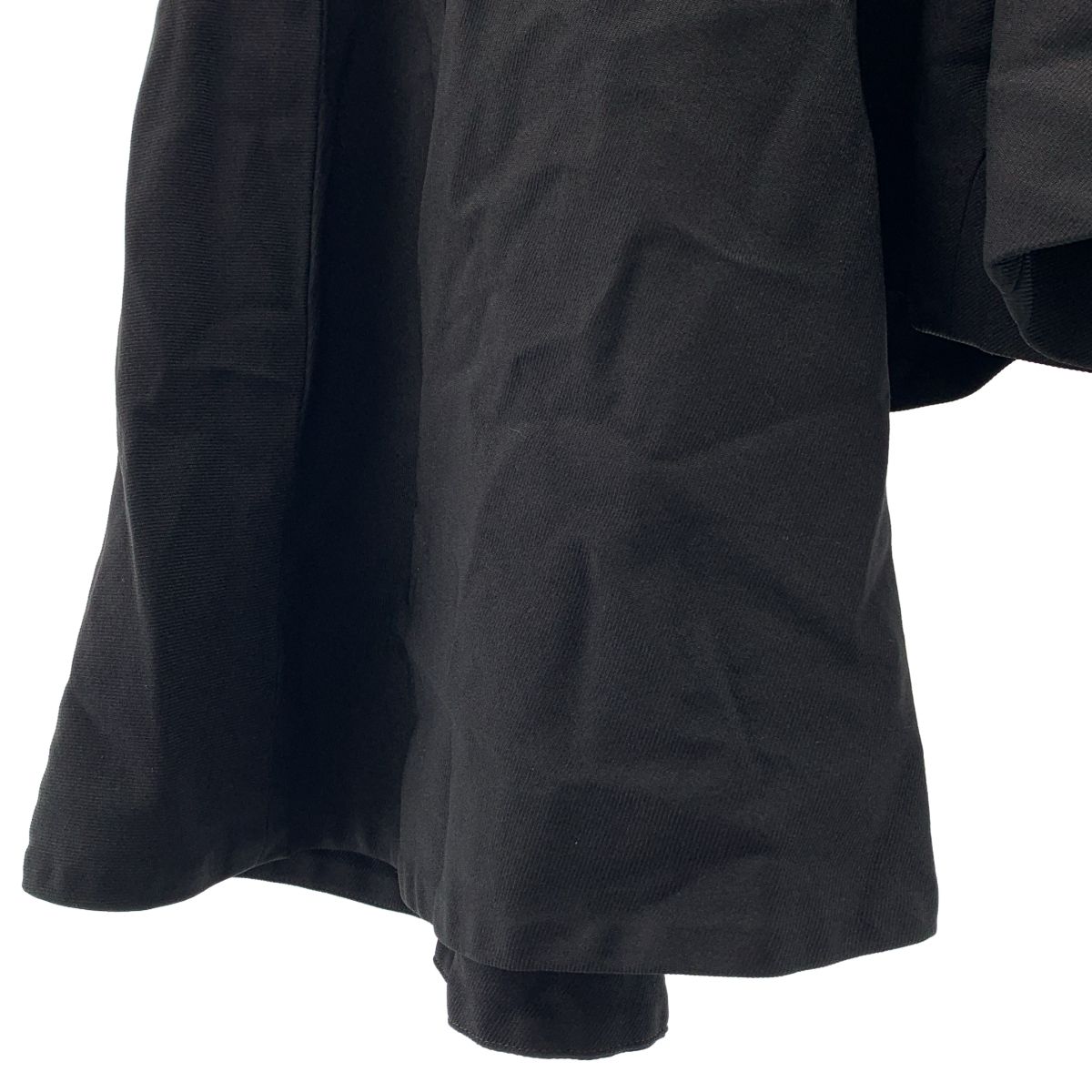 COMME des GARCONS HOMME PLUS コムデギャルソンオムプリュス 2025 SS ポリエステル 製品加工 変形 ワイド ショートパンツ ショーツ XL ブラック メンズ