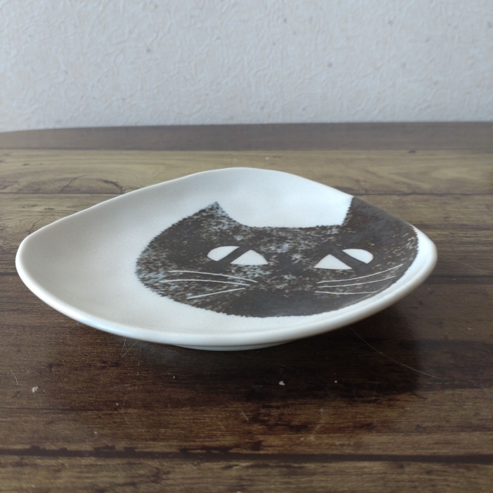 4枚】新品 日本製 美濃焼 ねこまるけ 三角 小皿 取り皿 ねこ