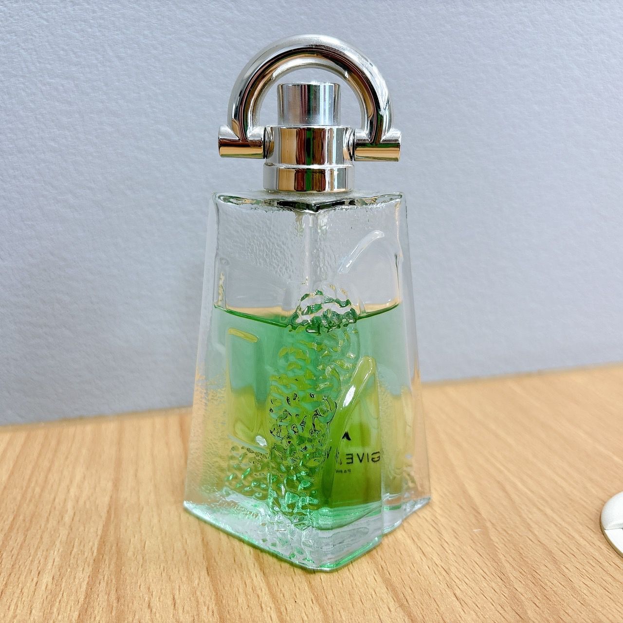 希少 廃盤 ジバンシー π パイ エアー オードトワレ 50ml 希少品
