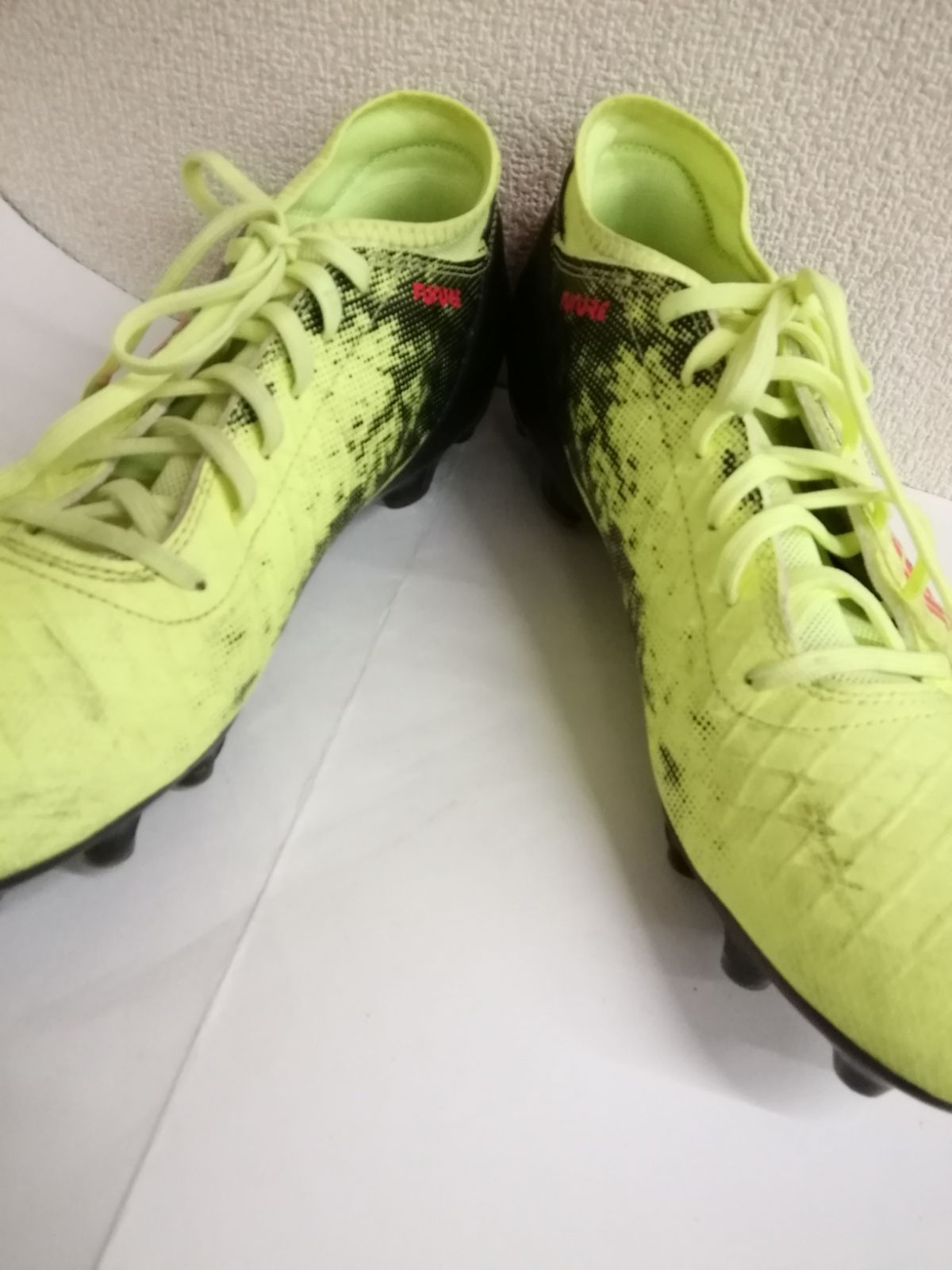 PUMA プーマ サッカースパイク フューチャー 27.0 蛍光黄色×黒