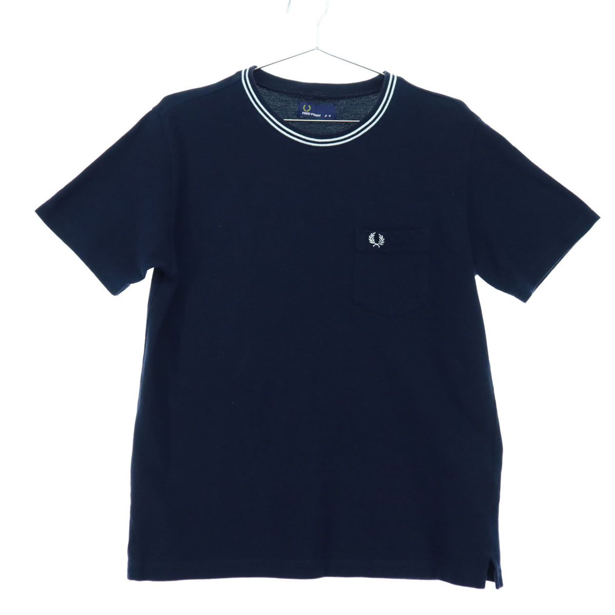 【極美品】フレッドペリー 半袖ポロシャツ 襟ライン ロゴ刺繍 ブラック メンズL 美品 FRED PERRY フレッドペリー 刺繍ロゴ 半袖 ポロシャツ M