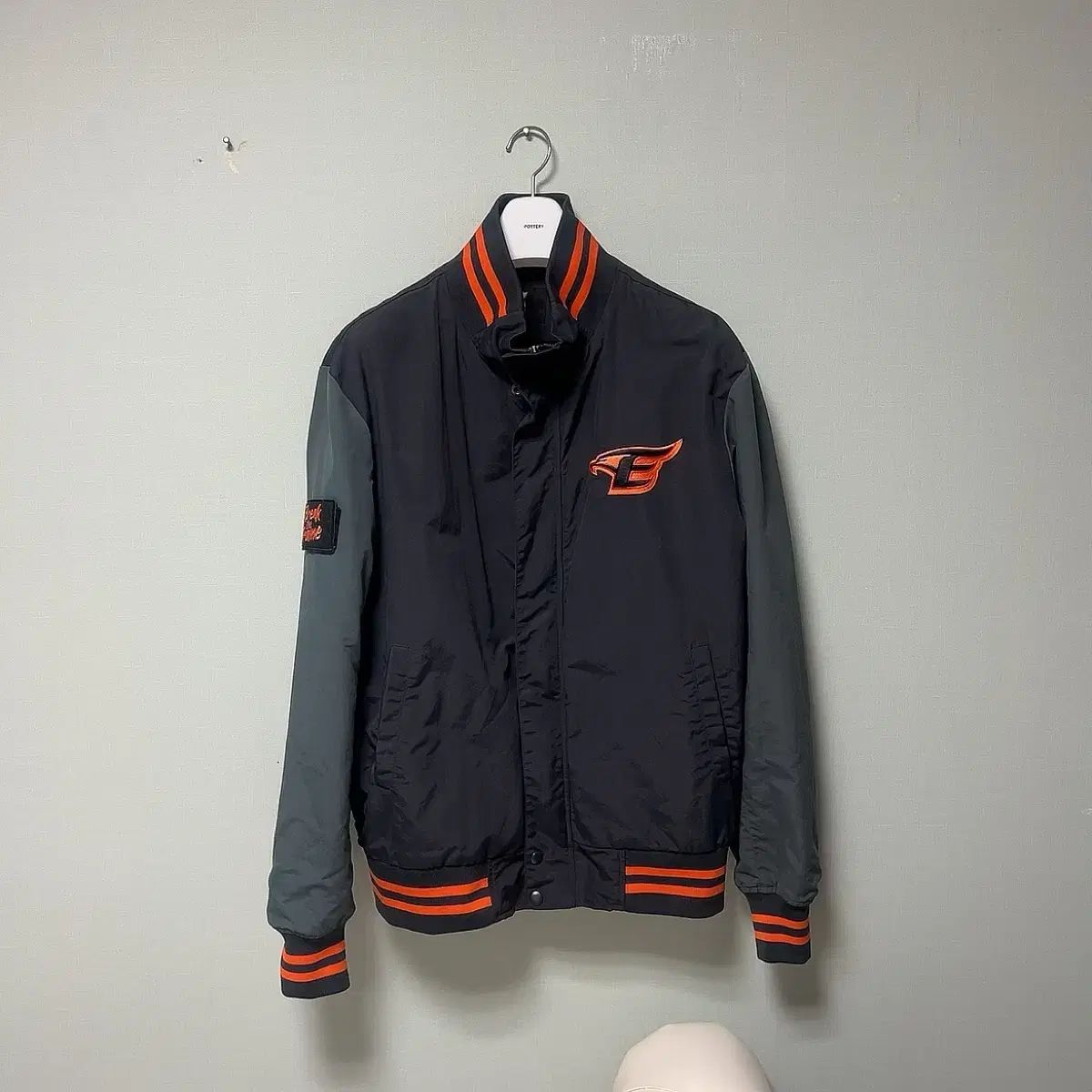 Hanwhae Eagles ハンファ イーグルス 秋冬 野球ジャケット 100 サイズ