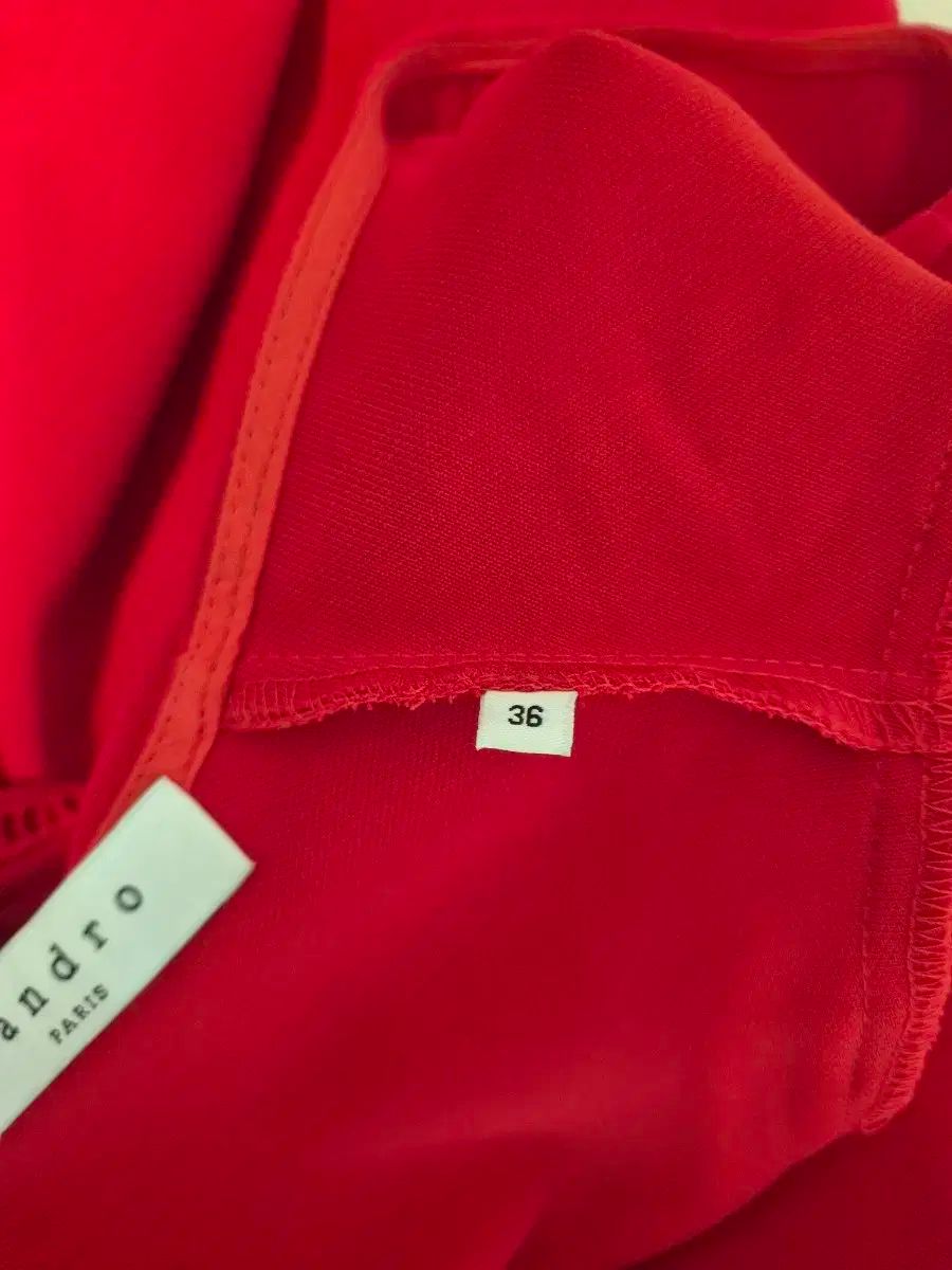 45 SANDRO(サンドロ) レースポイント A ライン ウェンピース